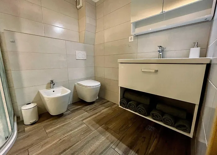 Modern And Peaceful With Terrace - Two Bedroom With Terrace Appartamento Recica ob Savinji